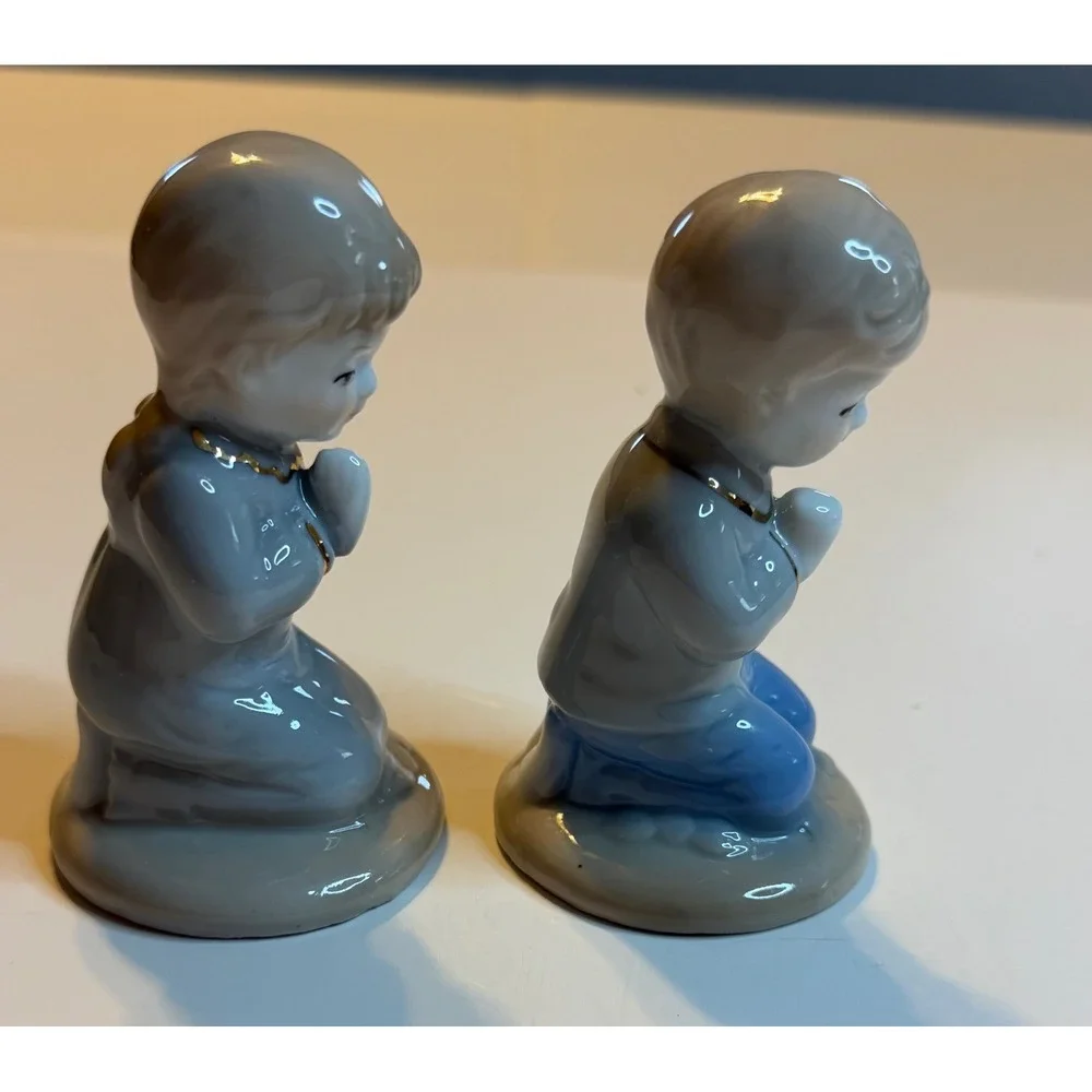 Vintage Praying Children Figurines Set of 2 Ceramic Boys‎ Girls Religious Decor